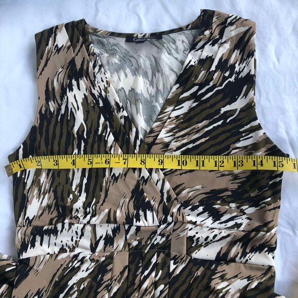 NWT ity crossover bust dress (small/medium) - Picture 5 of 10